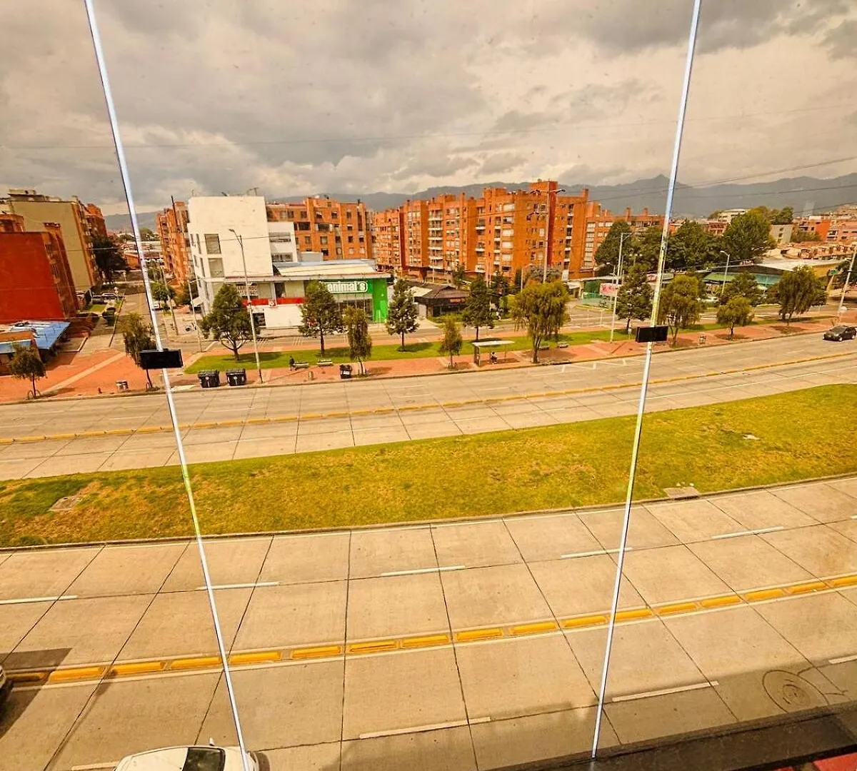 Apartment Shaio, Caracol Tv, Cl116, Morato Bogota