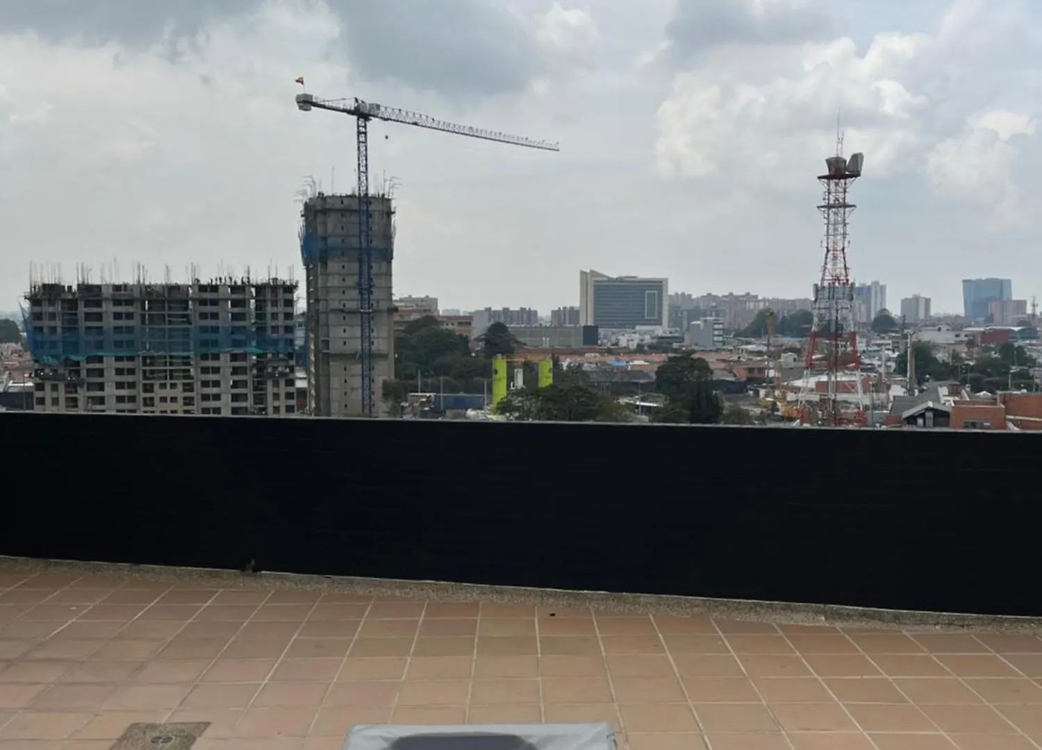 Shaio, Caracol Tv, Cl116, Morato Bogota Apartment